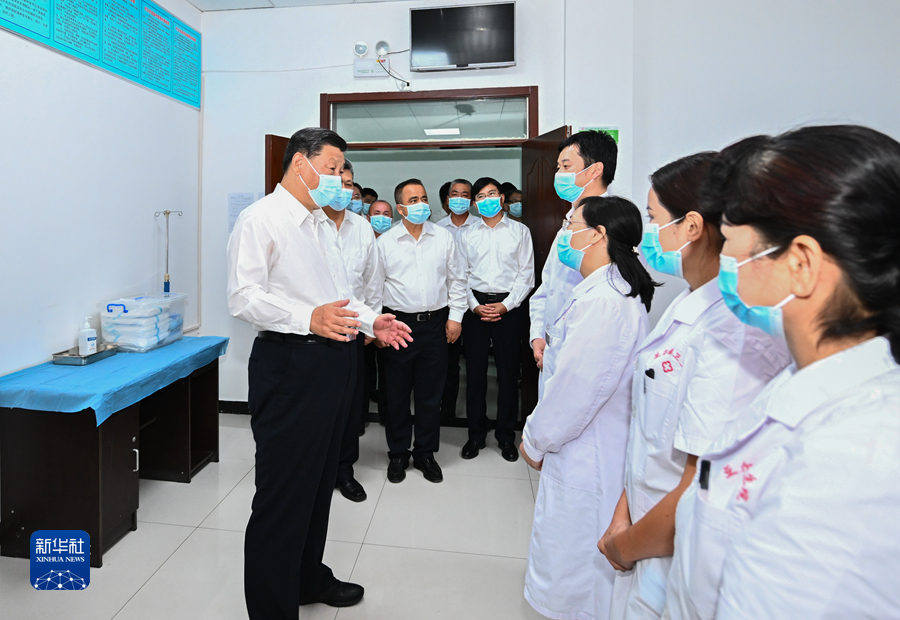 http://www.news.cn/politics/leaders/2022-07/15/1128836147_16578971672291n.JPG