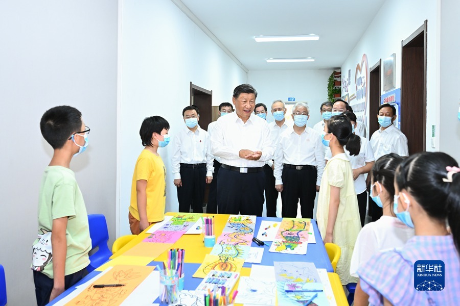 http://www.news.cn/politics/leaders/2022-08/18/1128925891_16608401070811n.jpg