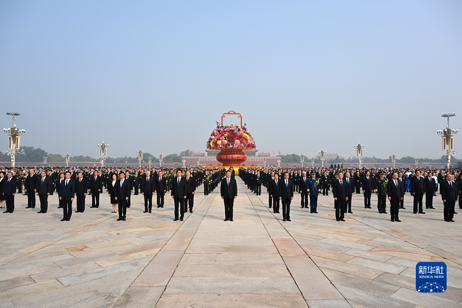 http://www.news.cn/politics/leaders/2022-09/30/1129044616_16645353266761n.JPG