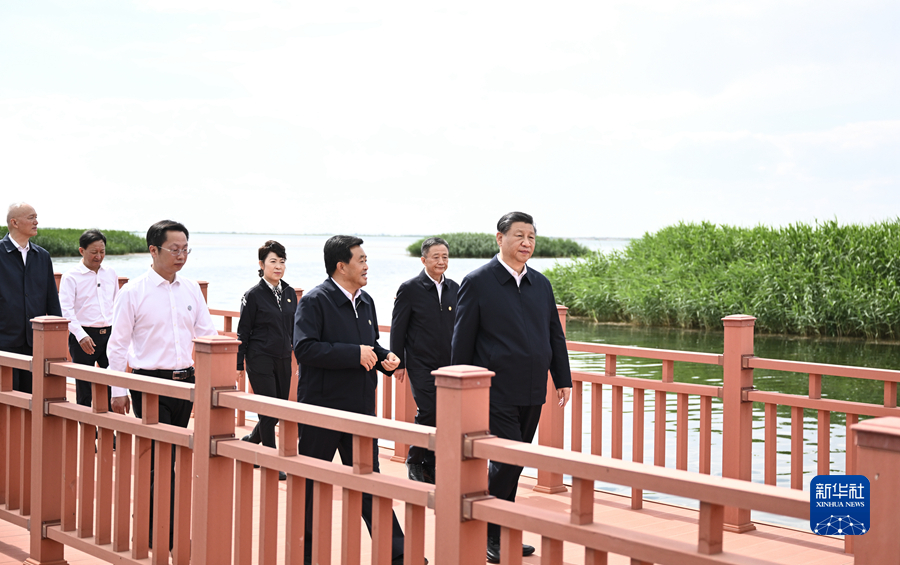http://www.news.cn/politics/leaders/2023-06/06/1129674283_16860673154731n.JPG