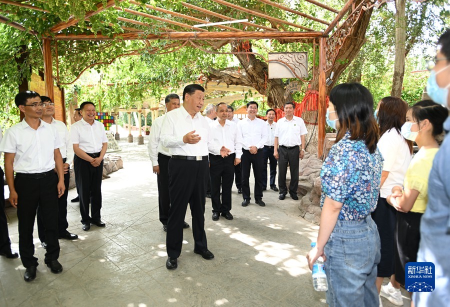 http://www.news.cn/politics/leaders/2022-07/15/1128836147_16578992049161n.jpg