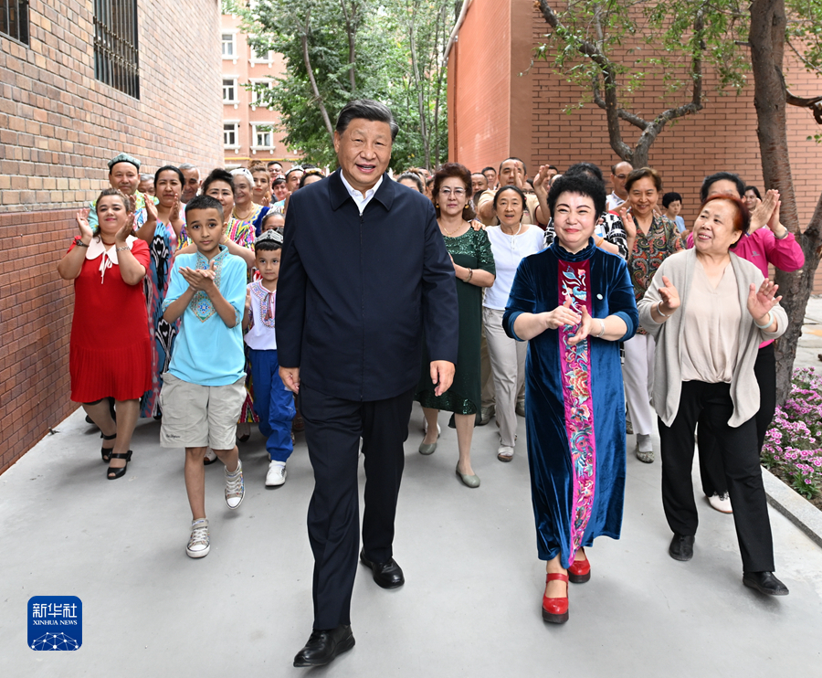 http://www.news.cn/politics/leaders/2022-07/15/1128836147_16578971672201n.JPG