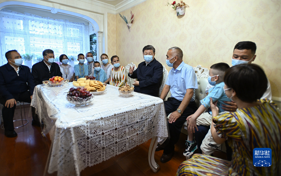 http://www.news.cn/politics/leaders/2022-07/15/1128836147_16578971672191n.JPG