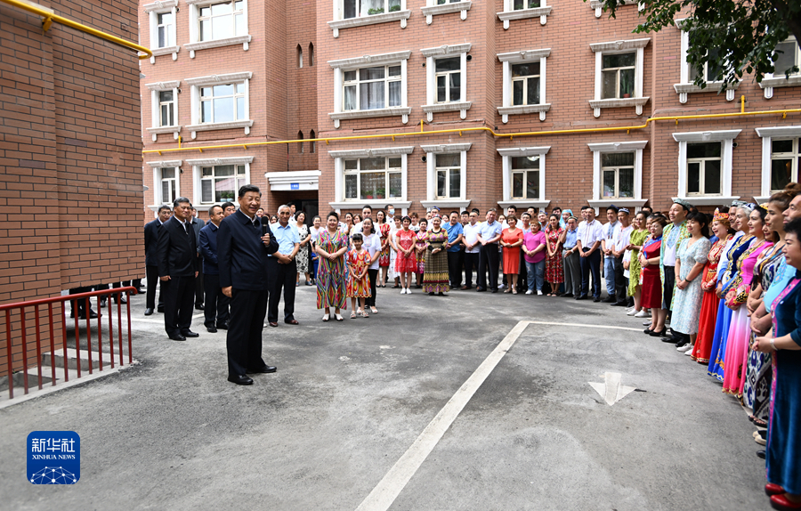 http://www.news.cn/politics/leaders/2022-07/15/1128836147_16578971672321n.JPG
