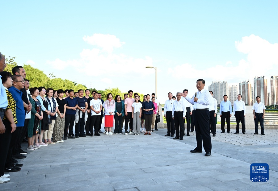 http://www.news.cn/politics/leaders/2022-08/18/1128925891_16608396828931n.jpg
