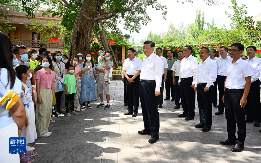 http://www.news.cn/politics/leaders/2022-07/15/1128836147_16578971672281n.JPG