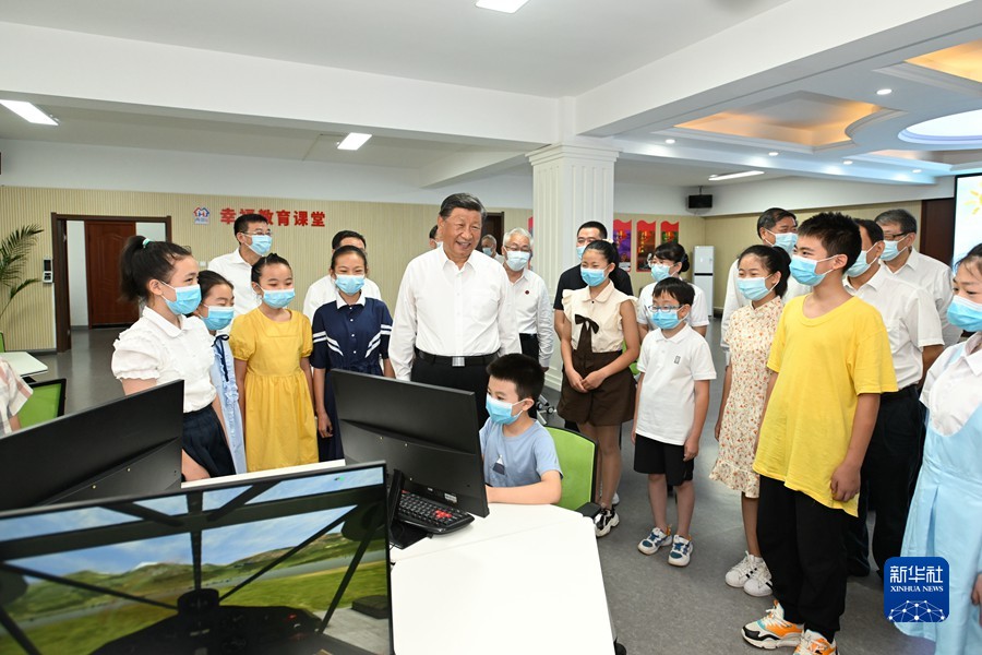 http://www.news.cn/politics/leaders/2022-08/18/1128925891_16608398502831n.jpg