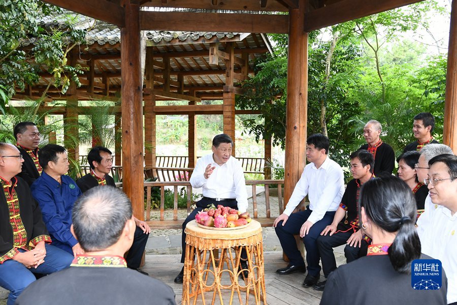 http://www.news.cn/politics/leaders/2022-04/13/1128557517_16498619237071n.jpg